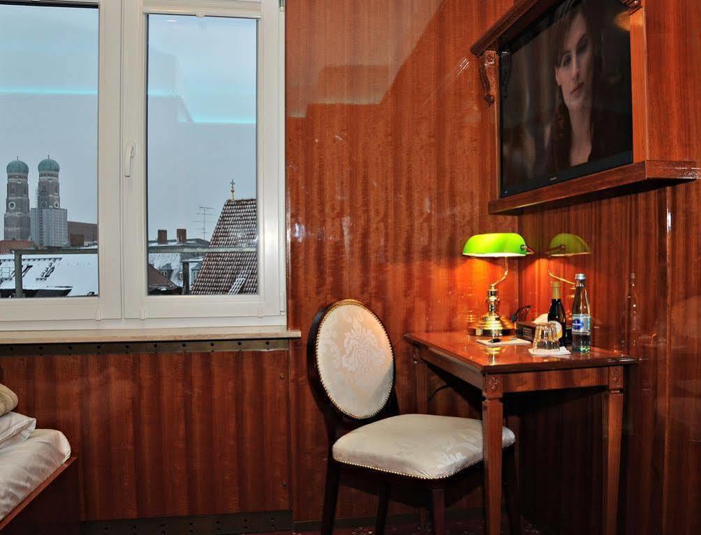 Hotel Du Train Monachium Zewnętrze zdjęcie